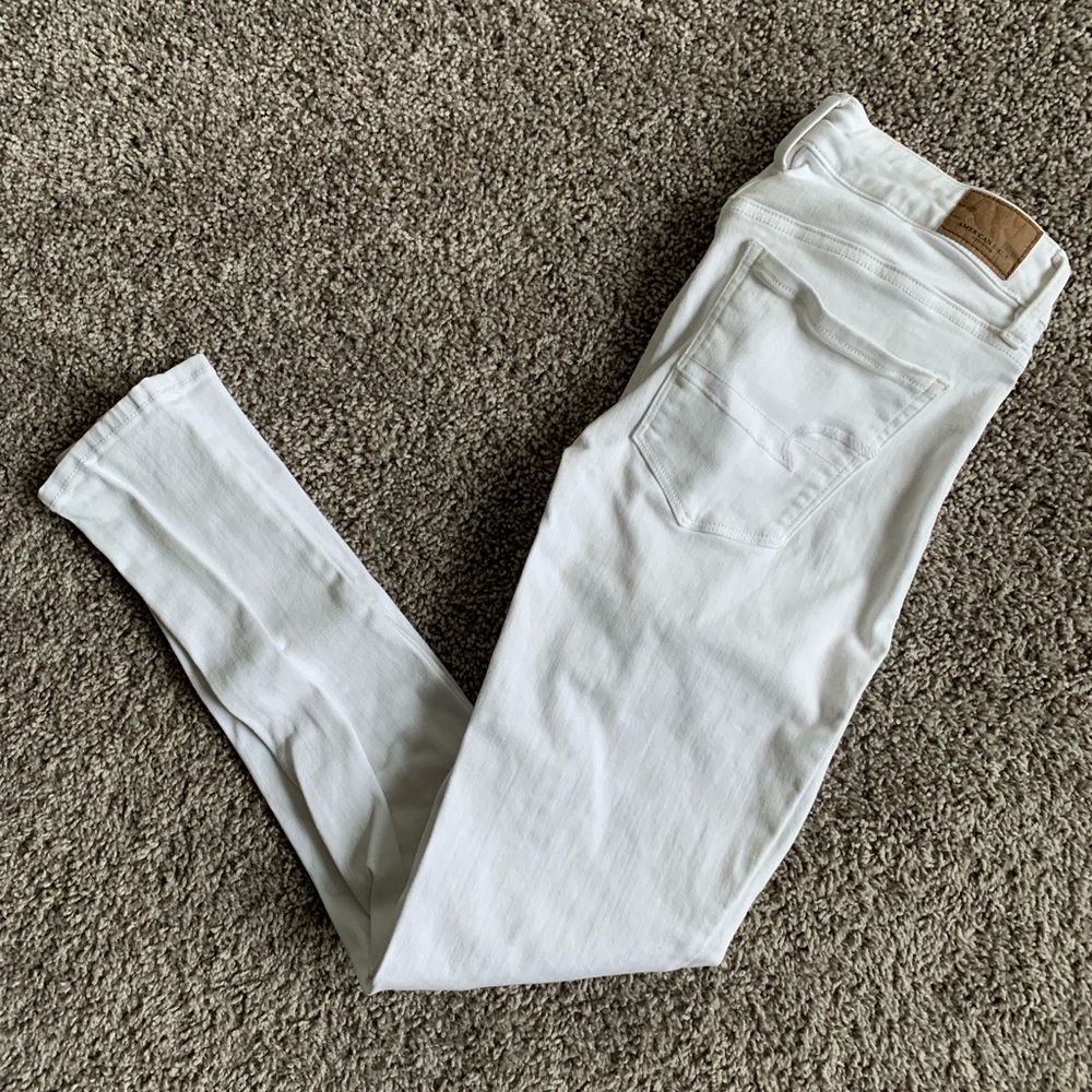 American eagle white skinny jeans